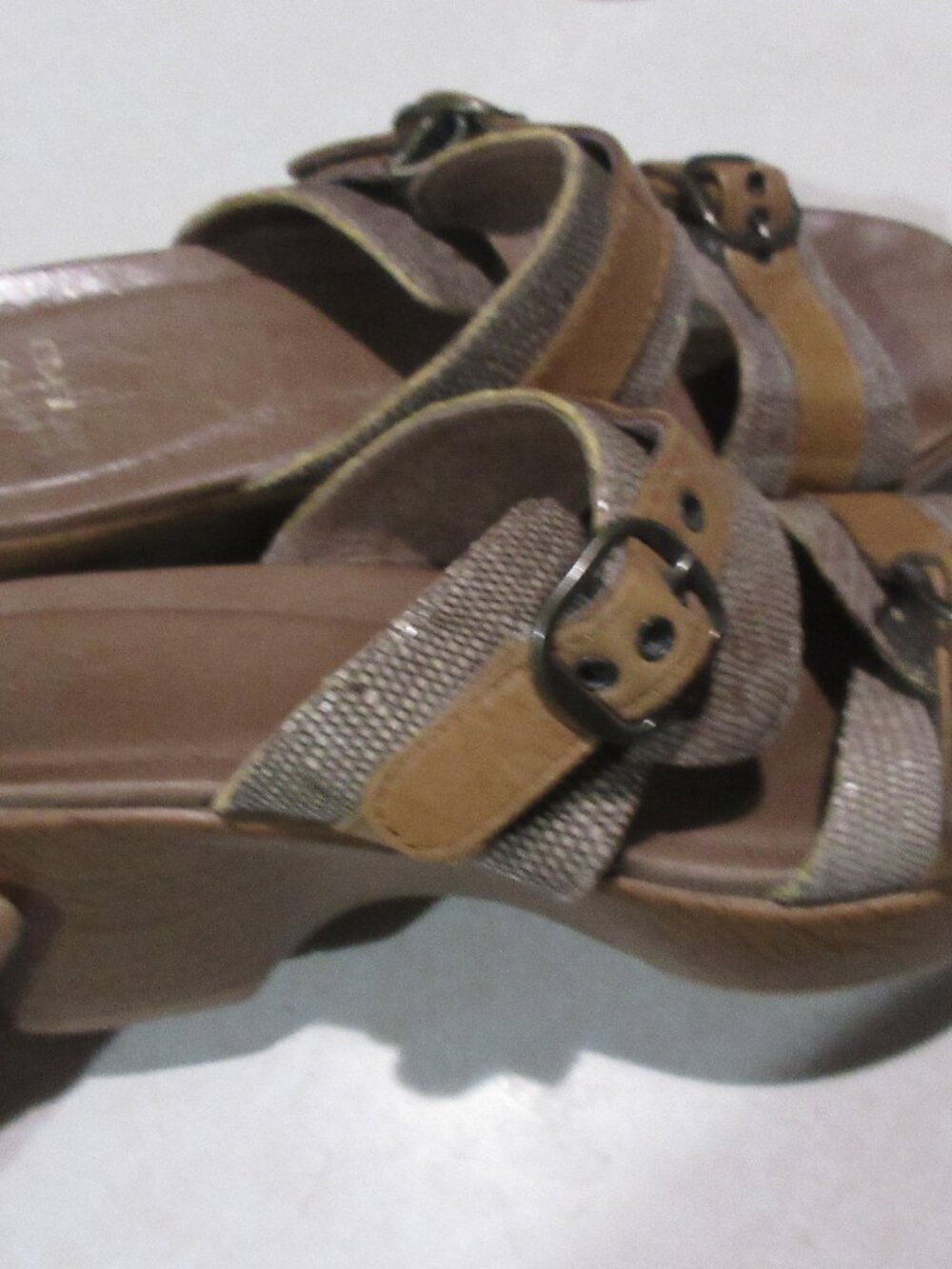 Dansko Women’s Leather Buckle Detail Straps Wedge Sandals 37
